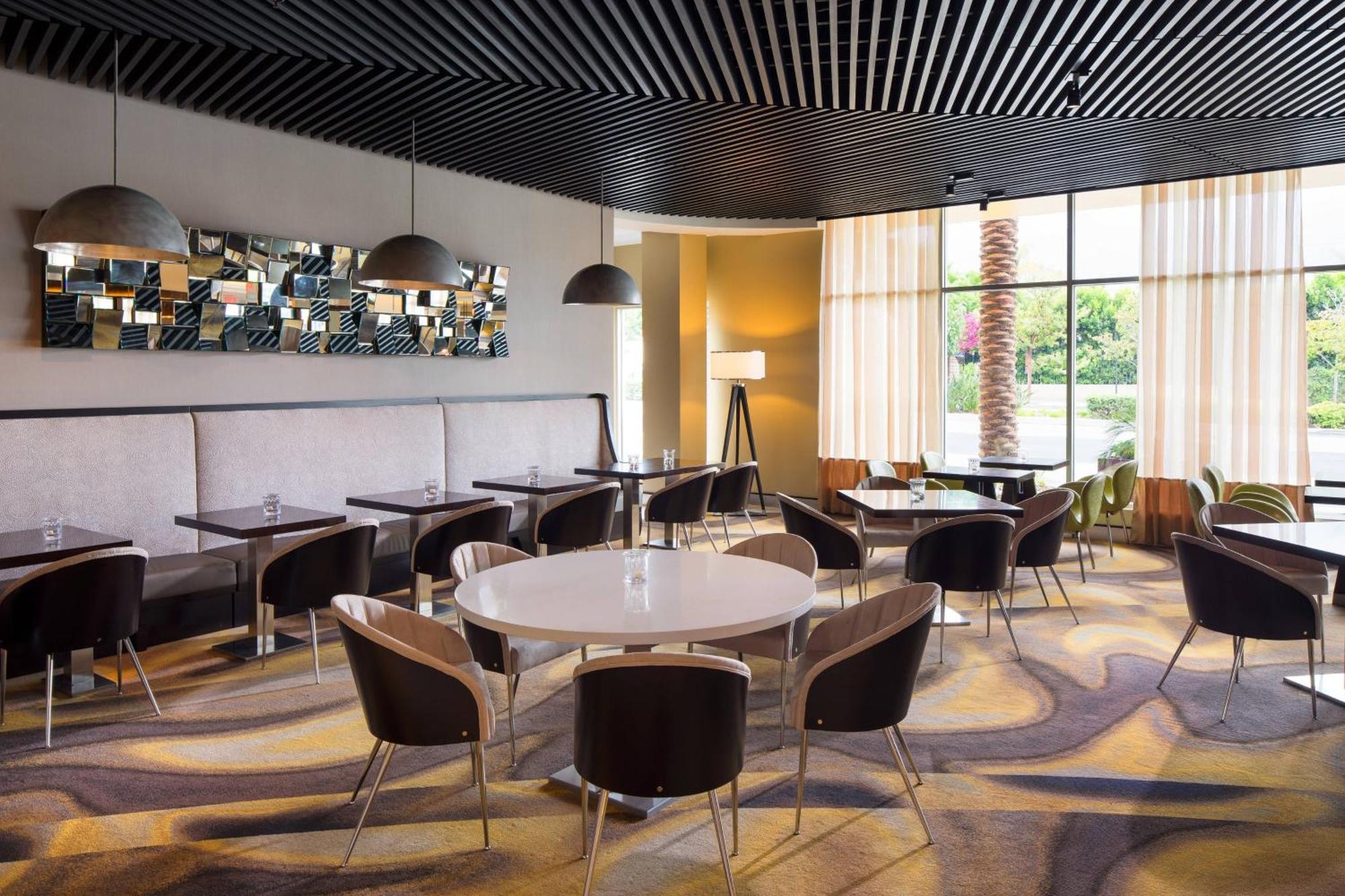 Springhill Suites By Marriott Los Angeles Burbank/Downtown מראה חיצוני תמונה